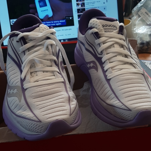 Ladies sneakers Saucony - Picture 2 of 8